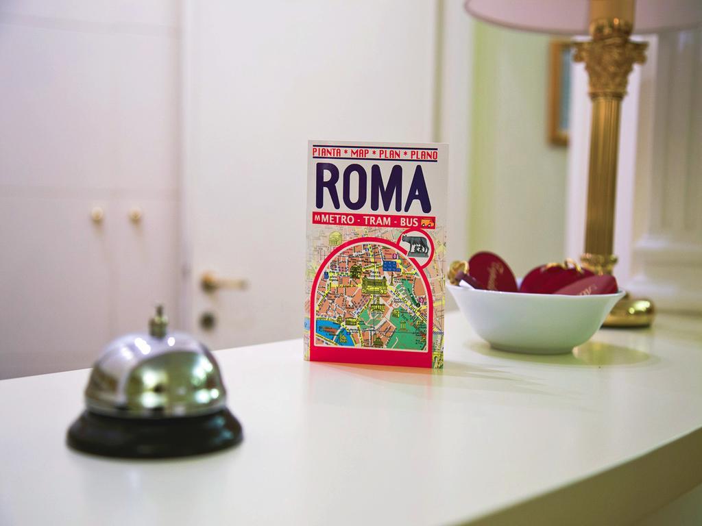 Bed and breakfast Dimora Frattina Roma