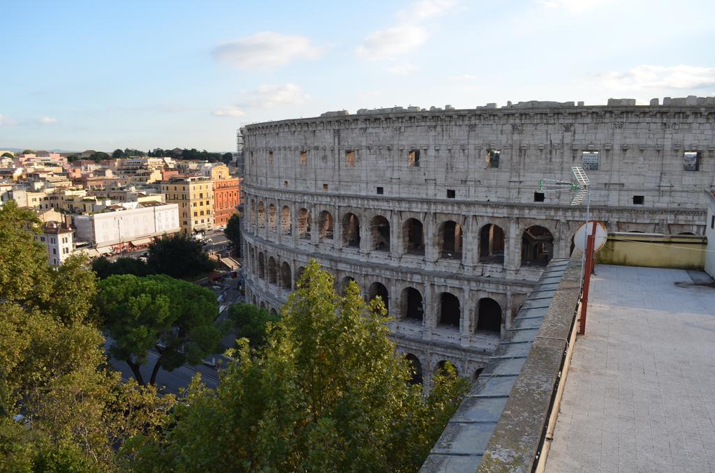 Apartamento Domus Chiara Al Colosseo *