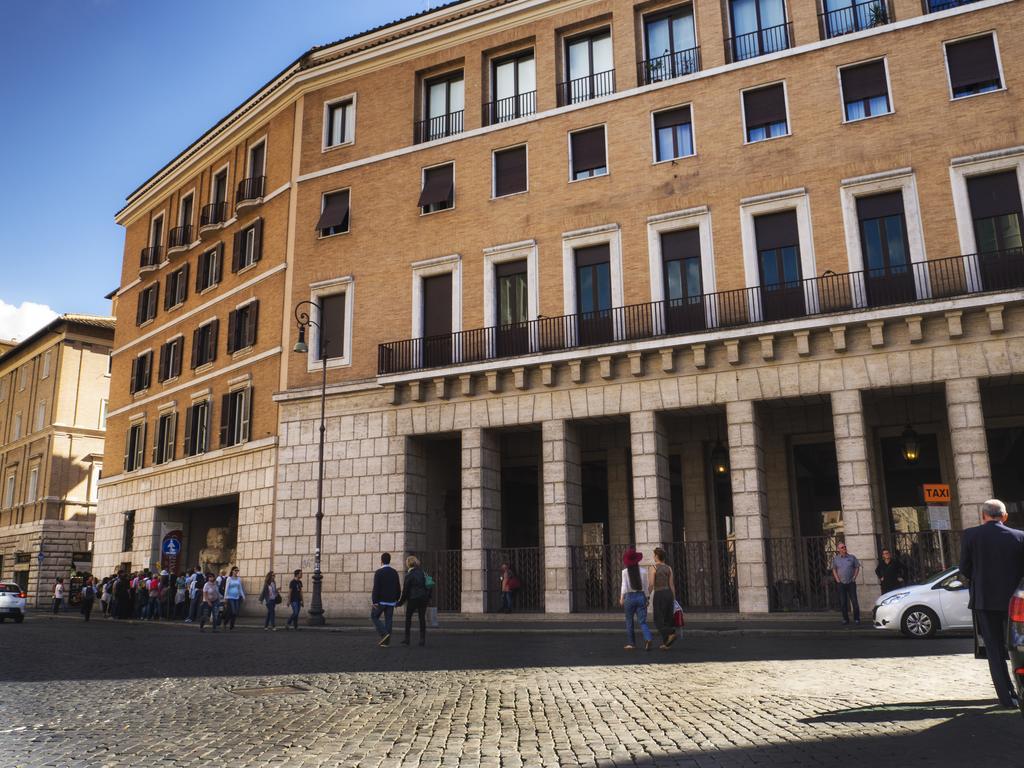 Affittacamere Navona Living 3*