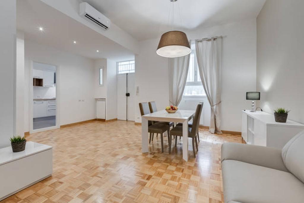 Vantaggio Apartment * Roma