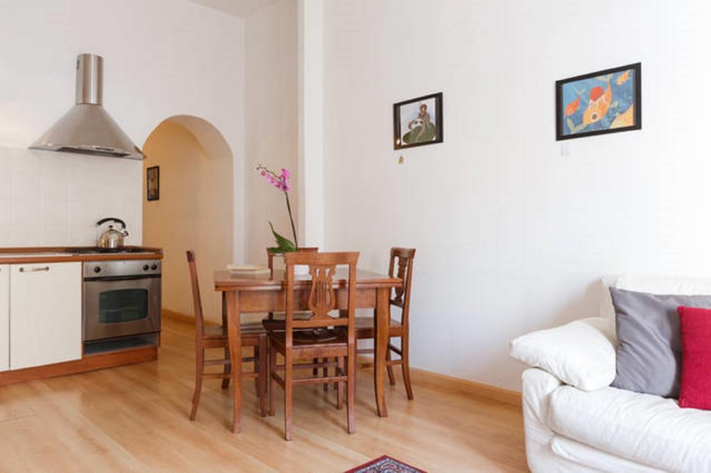 Bertani Apartment Rom