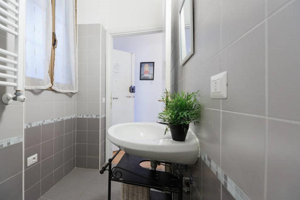 Apartment Bertani Rom