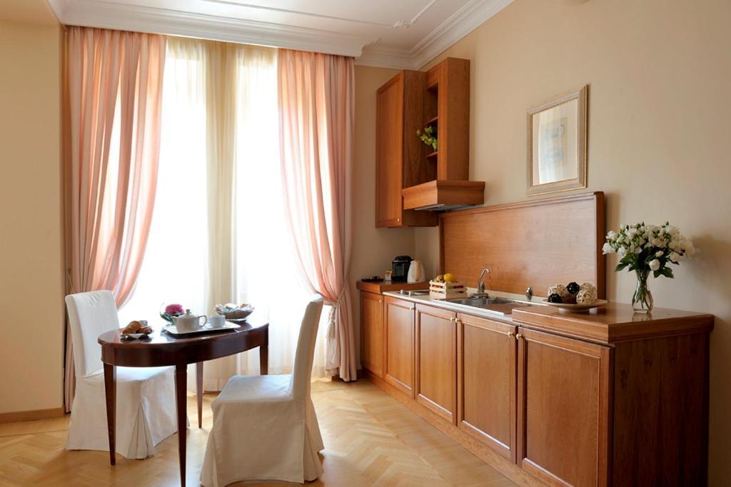 Dea Aparthotel 2*