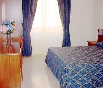 Amoromaonline 5* Roma