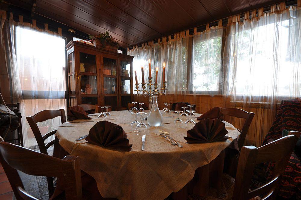 Casale De Santis 2* Roma