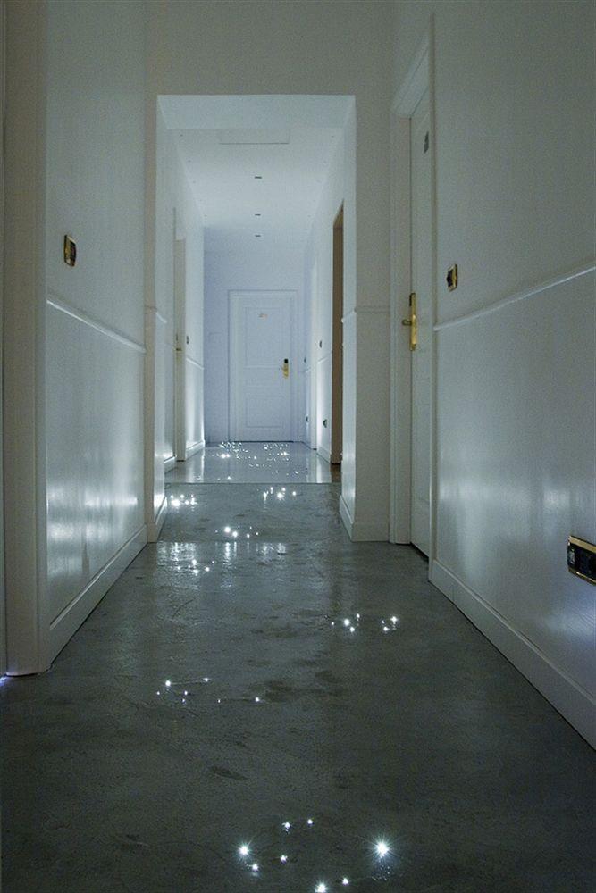 Relais Conte Di Cavour De Luxe 2* Roma