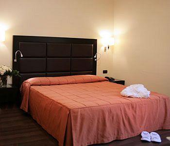 Buenos Aires Hotell 3*
