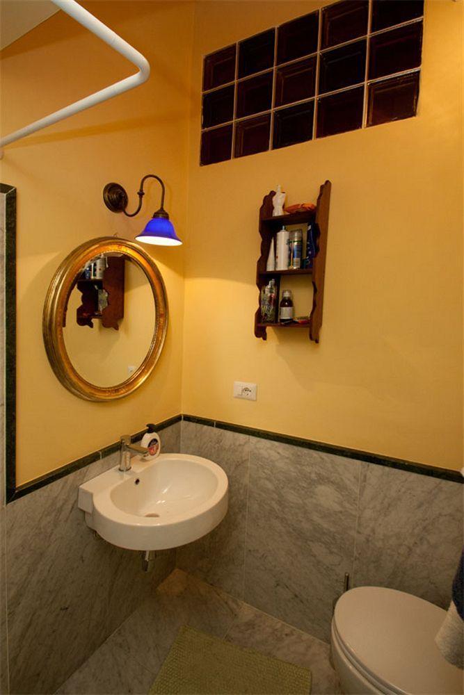 La Casa Di Piero Al Vaticano Bed & Breakfast 2*