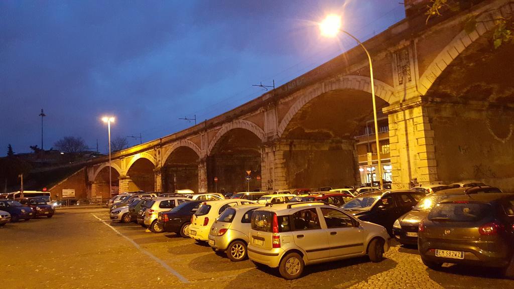 Al Ponte Del Papa Bed & Breakfast