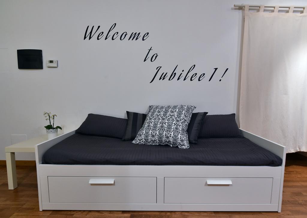 Jubilee 1 *