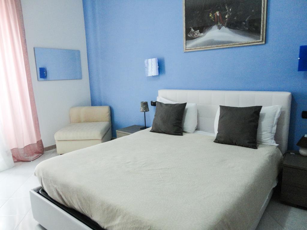 Suites Holiday Rooms * Roma