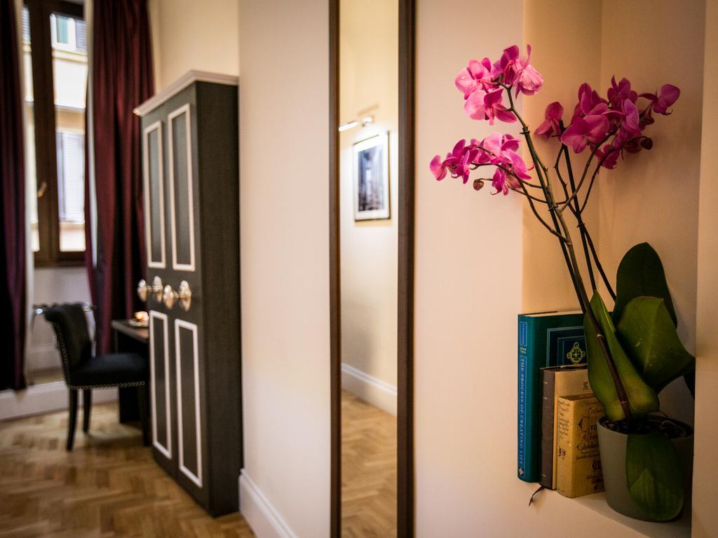 Alojamento de Acomodação e Pequeno-almoço Minerva Relais Roma