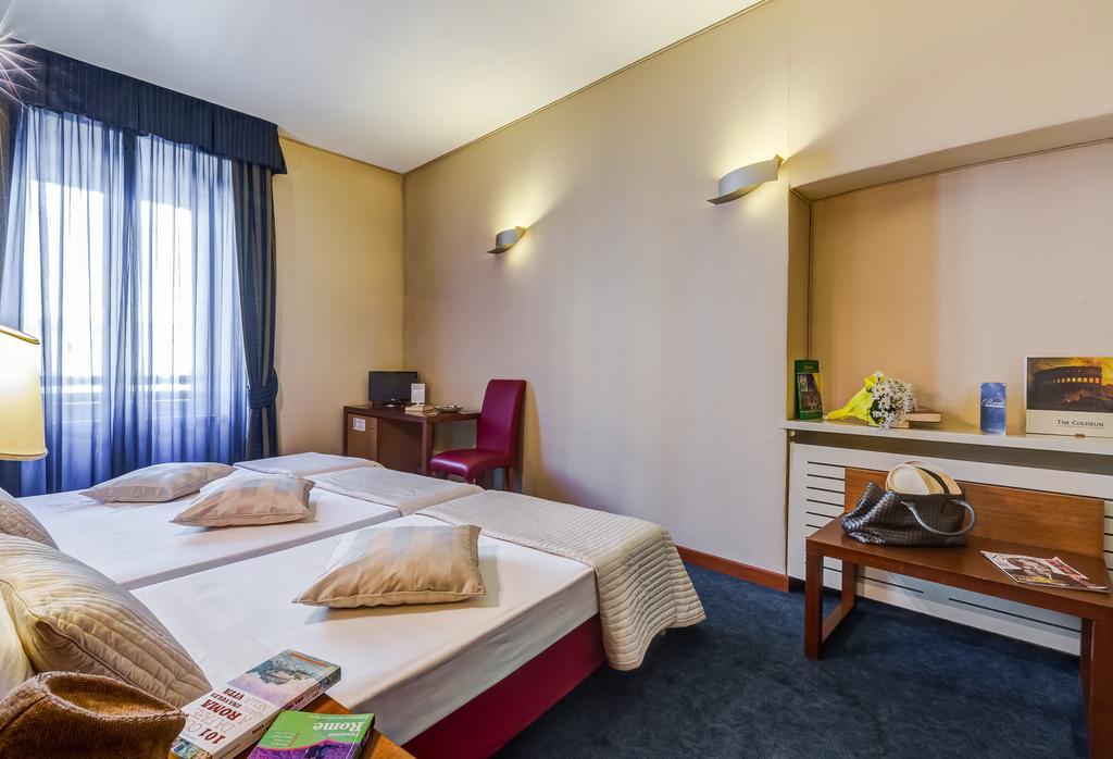 Rovati 3* Roma