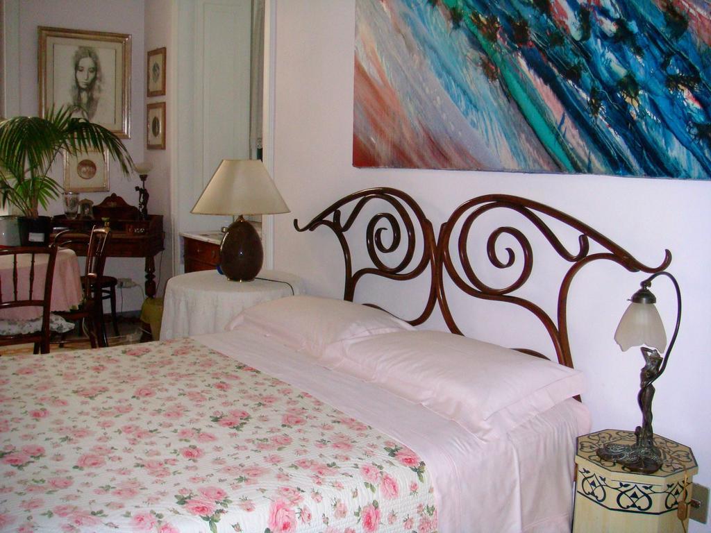 Cagliari House Bed & Breakfast Roma