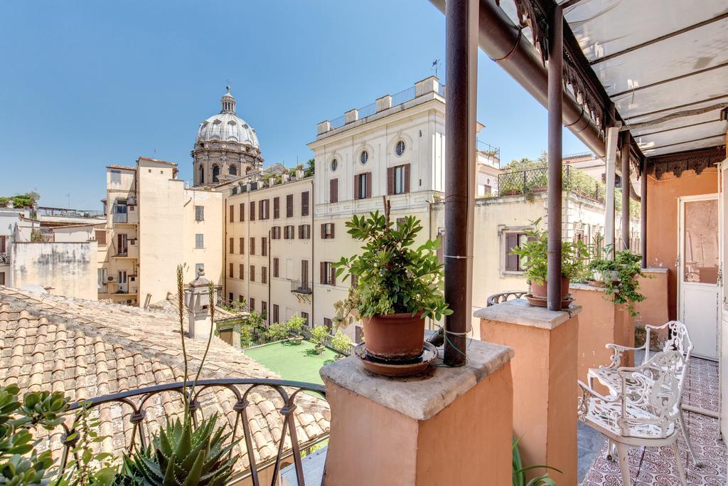 Apartment Campo De Fiori Baroque Rome