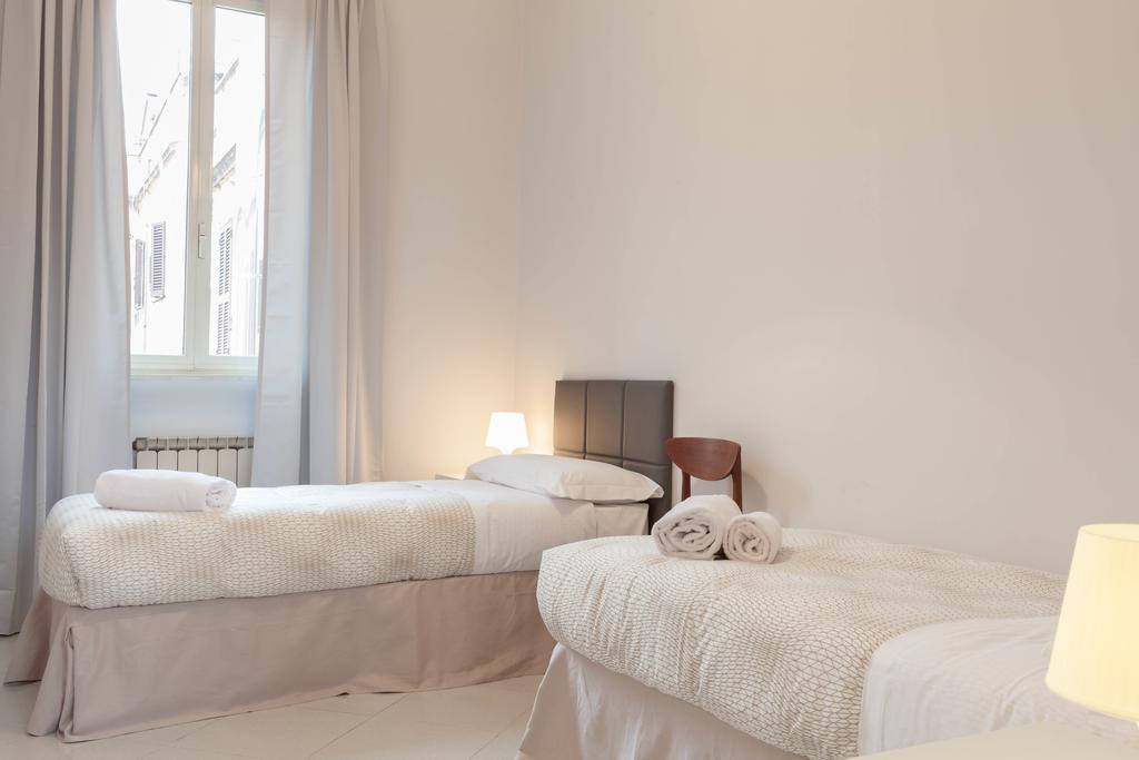 Stella's Vatican House Apartment