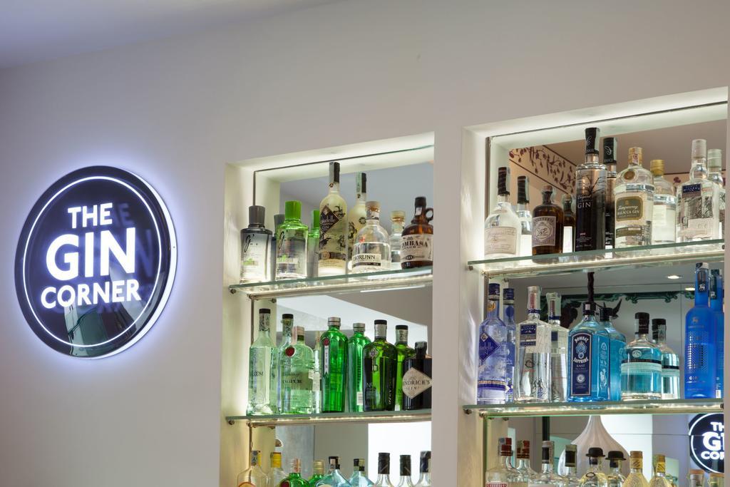 Hotel Adriano 3*