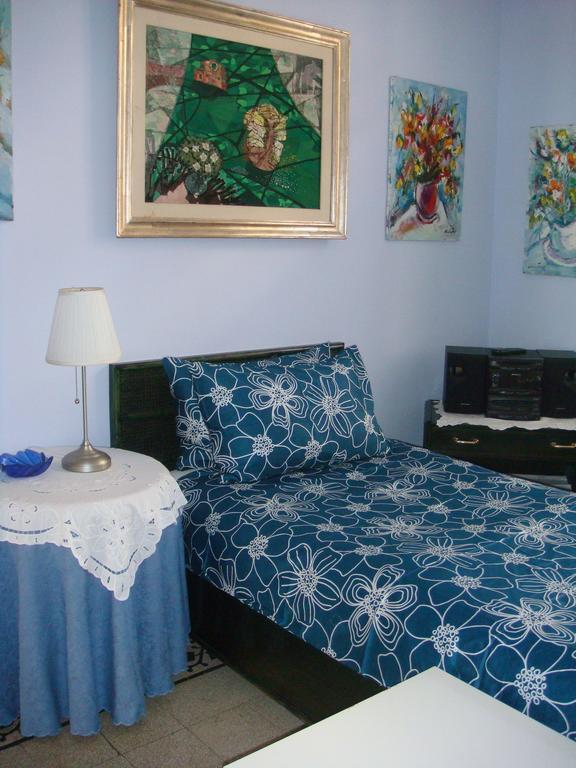 Cagliari House Bed & Breakfast Roma