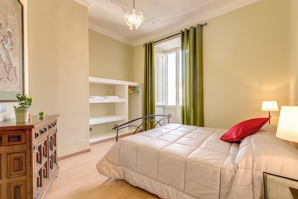 Apartment Magna Grecia Rom