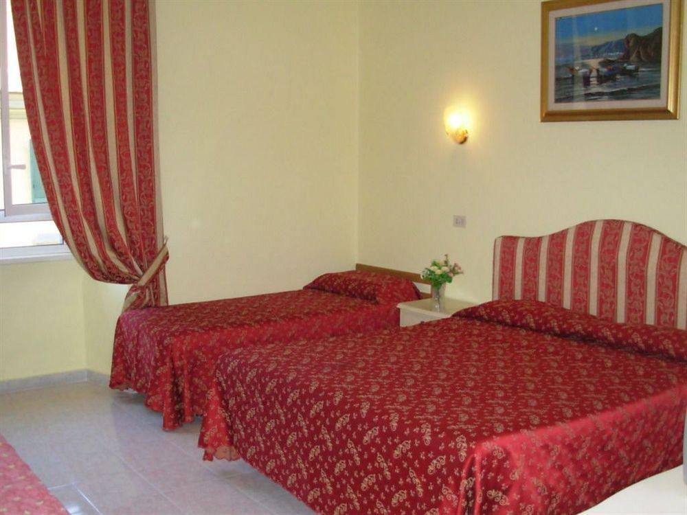 Bed In Frühstückspension Rom