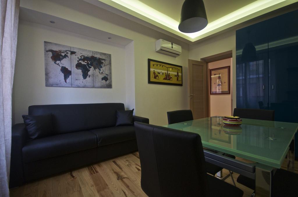 Piramide House Apartamento Roma
