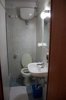 Guest house Oasi 3*