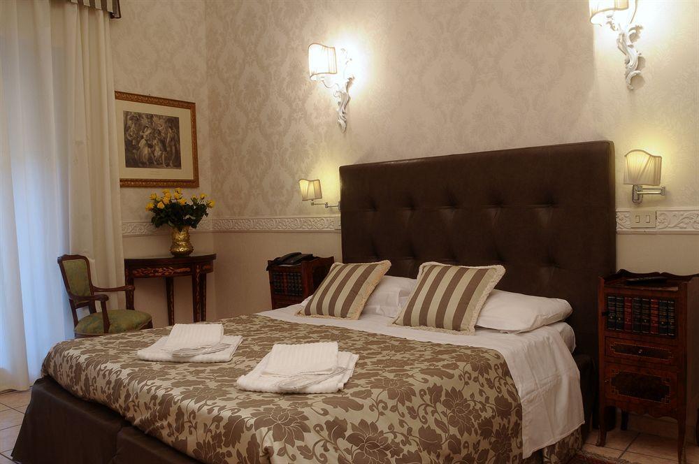 Residenza Zanardelli Frühstückspension Rom