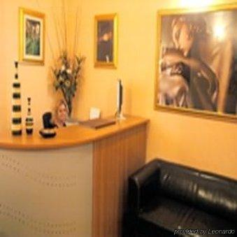 Tamara's Bed & Breakfast 2*