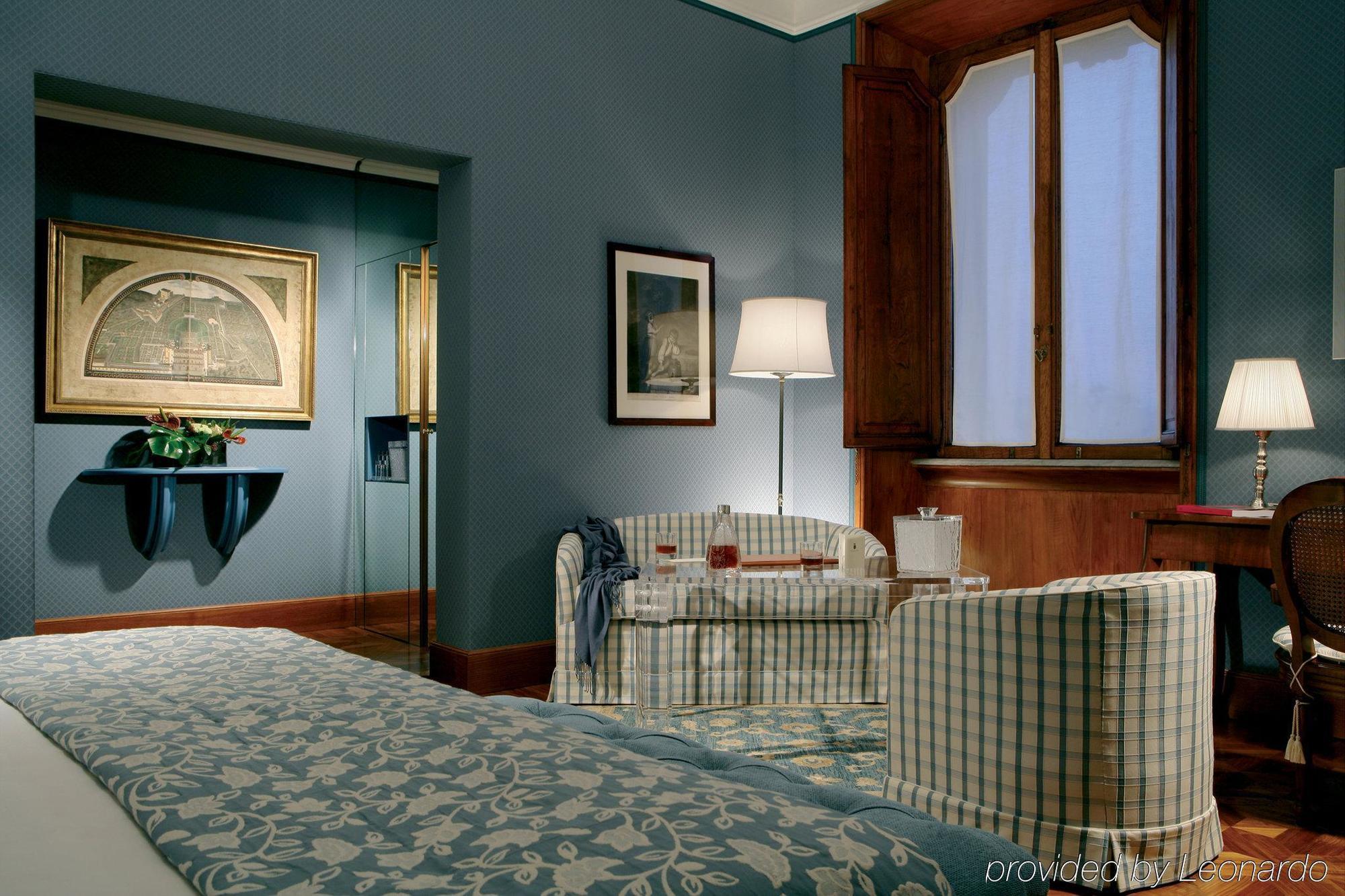 Spalletti Trivelli - Small Luxury Of The Word 5*