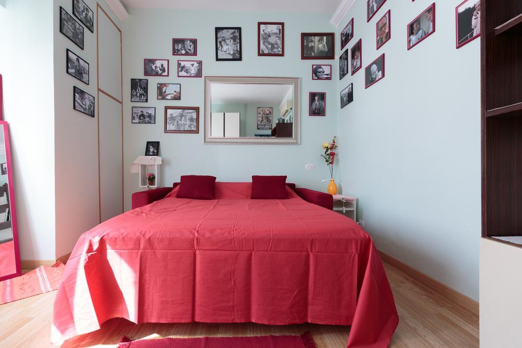 Simon House Roma