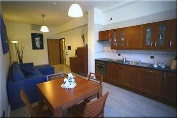 Apartahotel Lux 2*