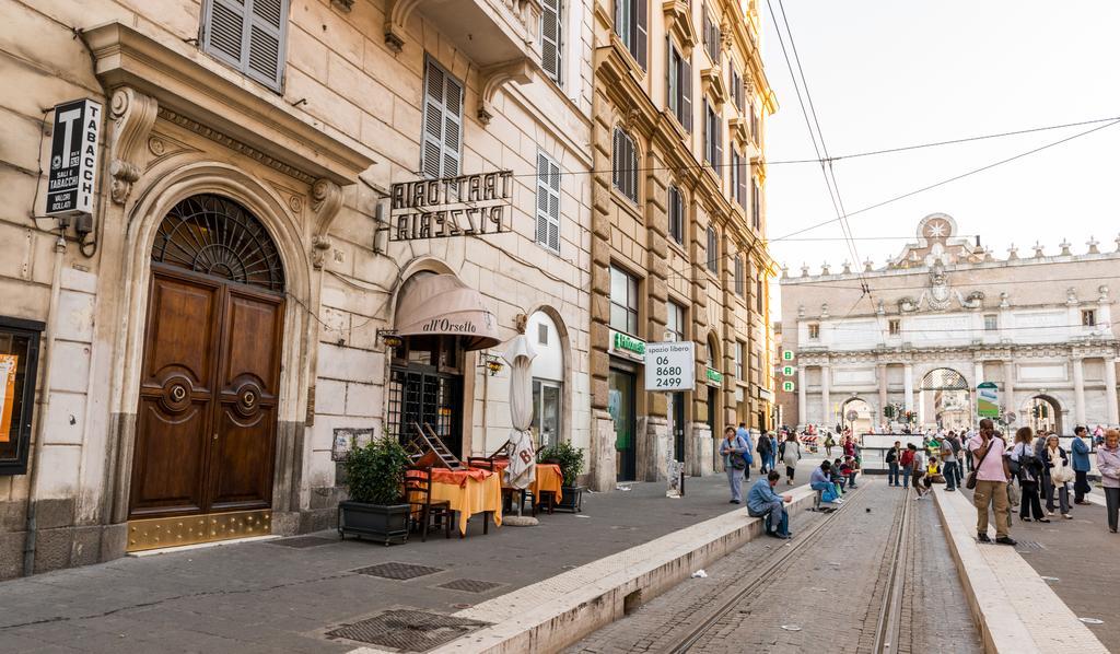Martina A Piazza Del Popolo Gasthof Rom