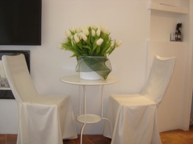 Domus Borgognona Hotel Roma