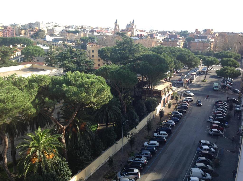 Papa * Roma