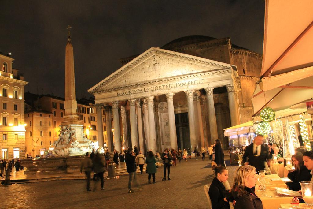 Di Rienzo Pantheon Palace Gjestgiverier Roma