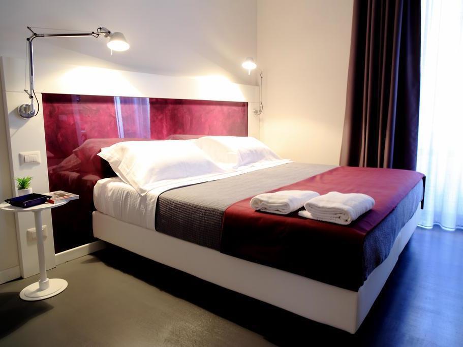 Hotell Urbe Colosseo *