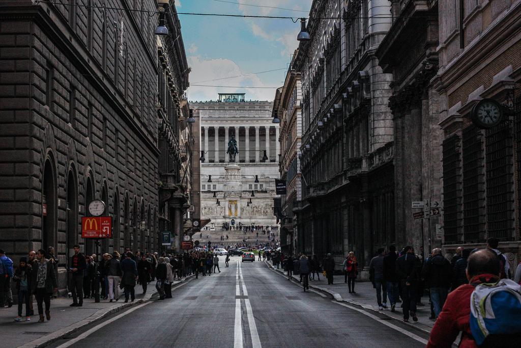 Dimora Storica Palazzo Marescalchi Belli Roma