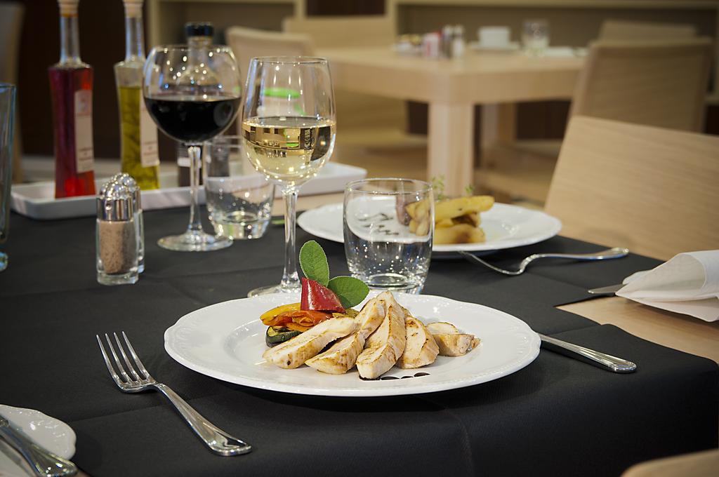 Domus Australia Hotell