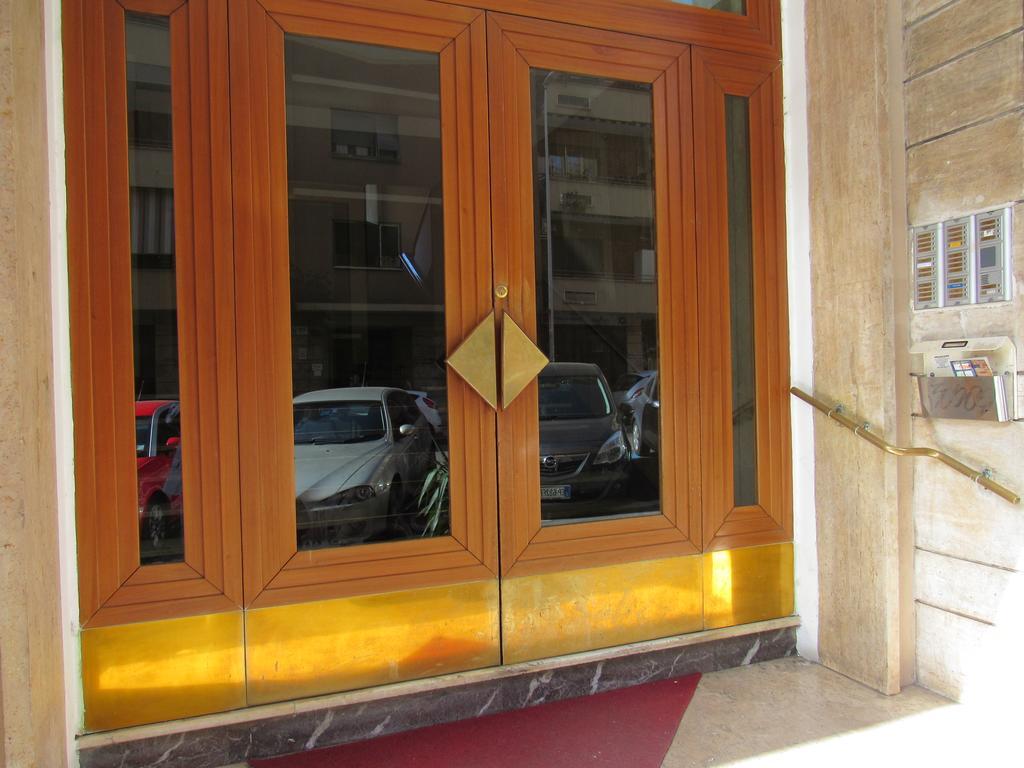 Bed & Breakfast Pianeta 127 Roma