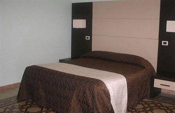 Nautilus Hotell 3*