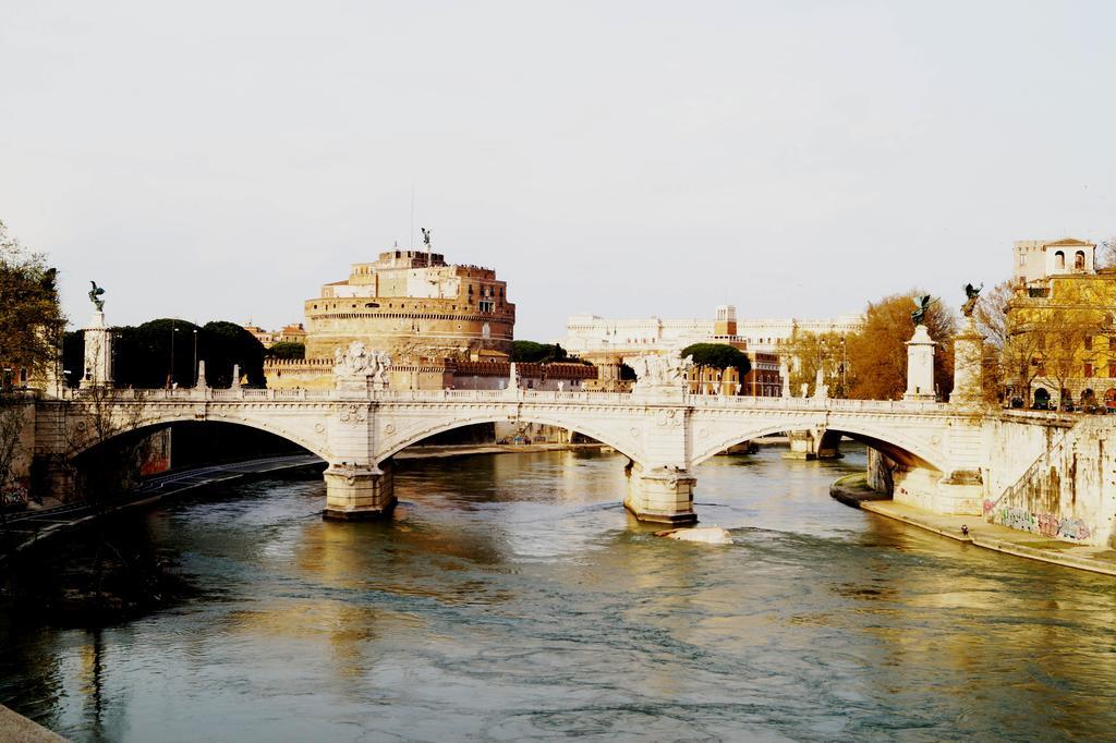 Divine Stylish * Roma