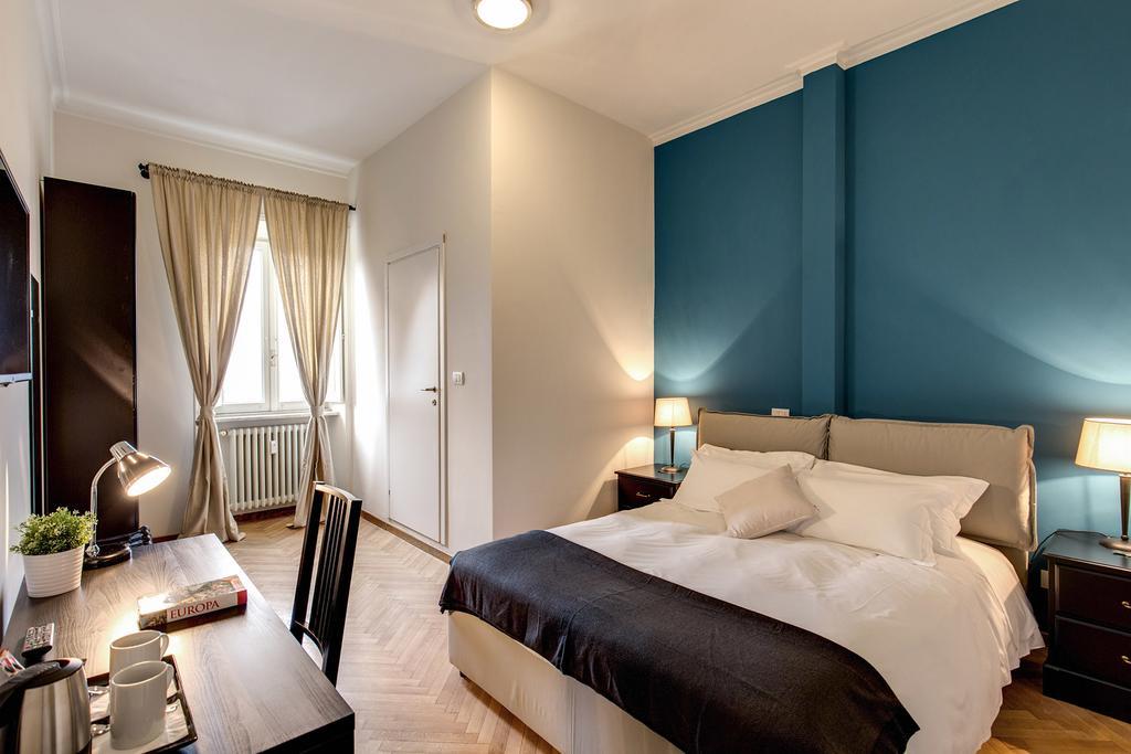 Yh 131 Bed & Breakfast Roma