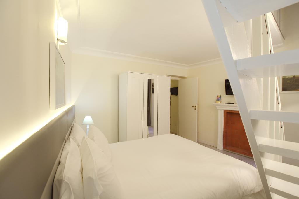 Navona Apartment *