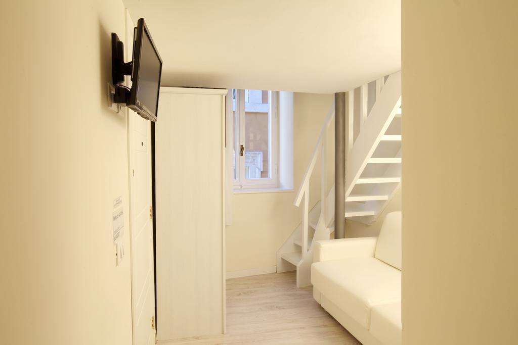 Apartment Navona *
