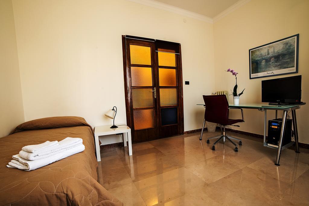 Acomodação com café da manhã  Bed & Breakfast Corso Di Francia