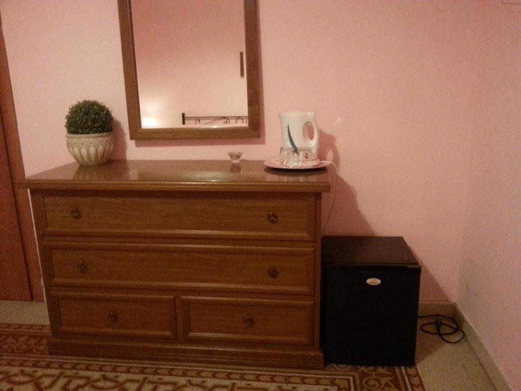Hard Rock Hostal Roma