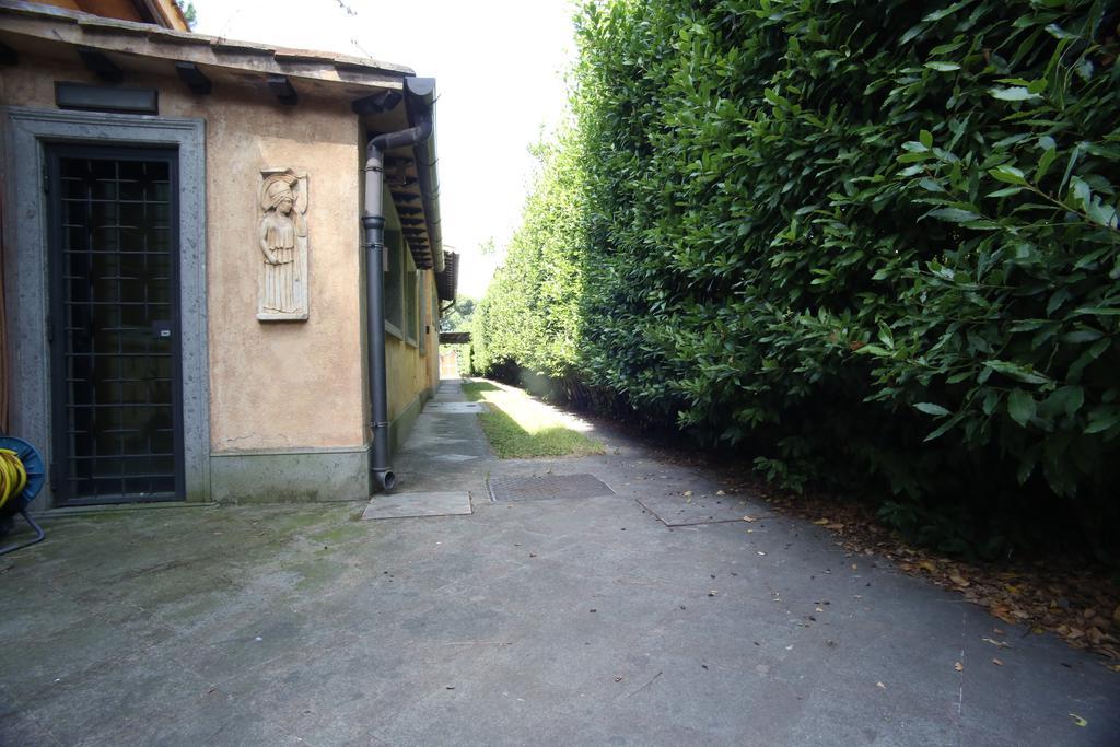 Candia House