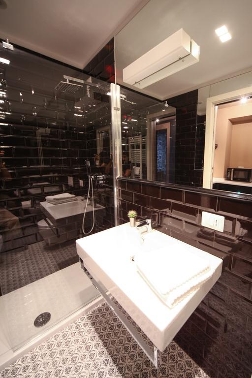 App Condotti Luxury In Appartamento