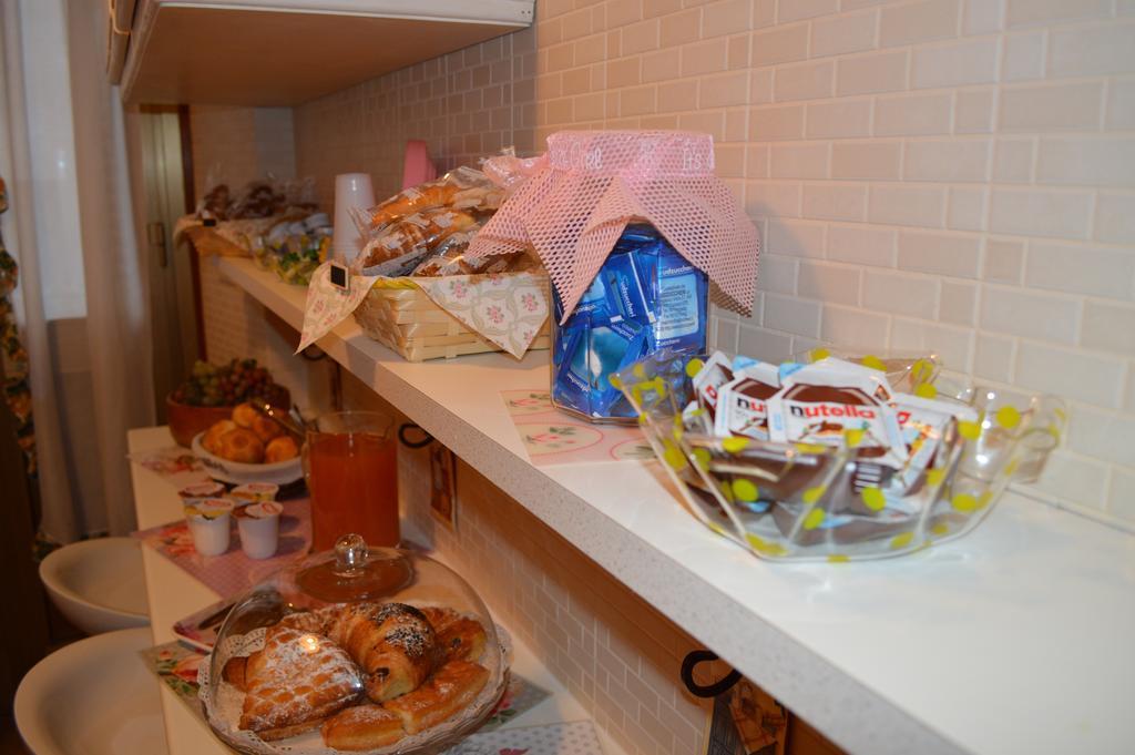 Acomodação com café da manhã  Letizia House Roma
