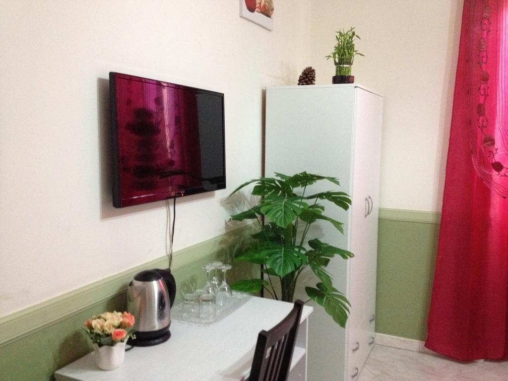 Acomodação com café da manhã  Rainbow Roma